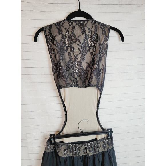 WEWOREWHAT Cutout Lace Asymmetric Midi Dress, sz Small - Picture 8 of 16